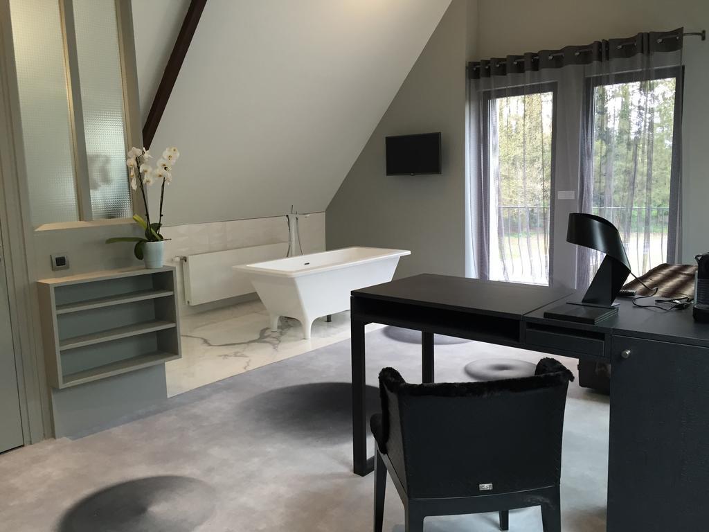 Le Domaine Des Loups Hotel Souchez Ngoại thất bức ảnh